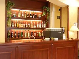 Astor 3*