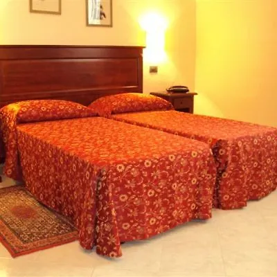 Astor 3*