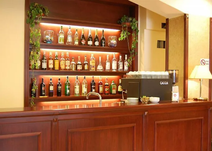 Astor Hotel 3*