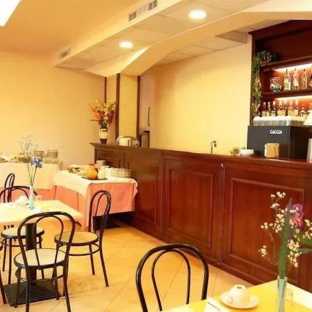 Hotel Astor 3*